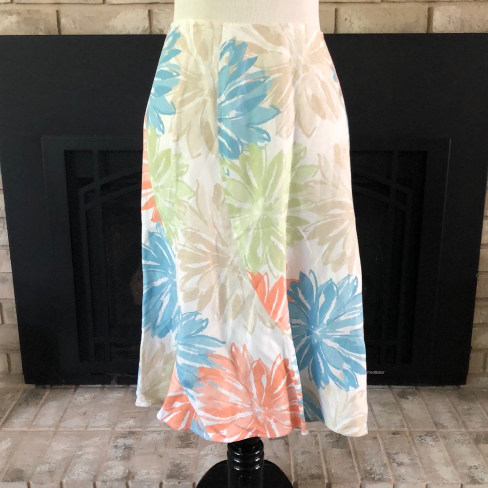 Jh Collectibles Pastel Floral Pattern Skirt sz 10P
